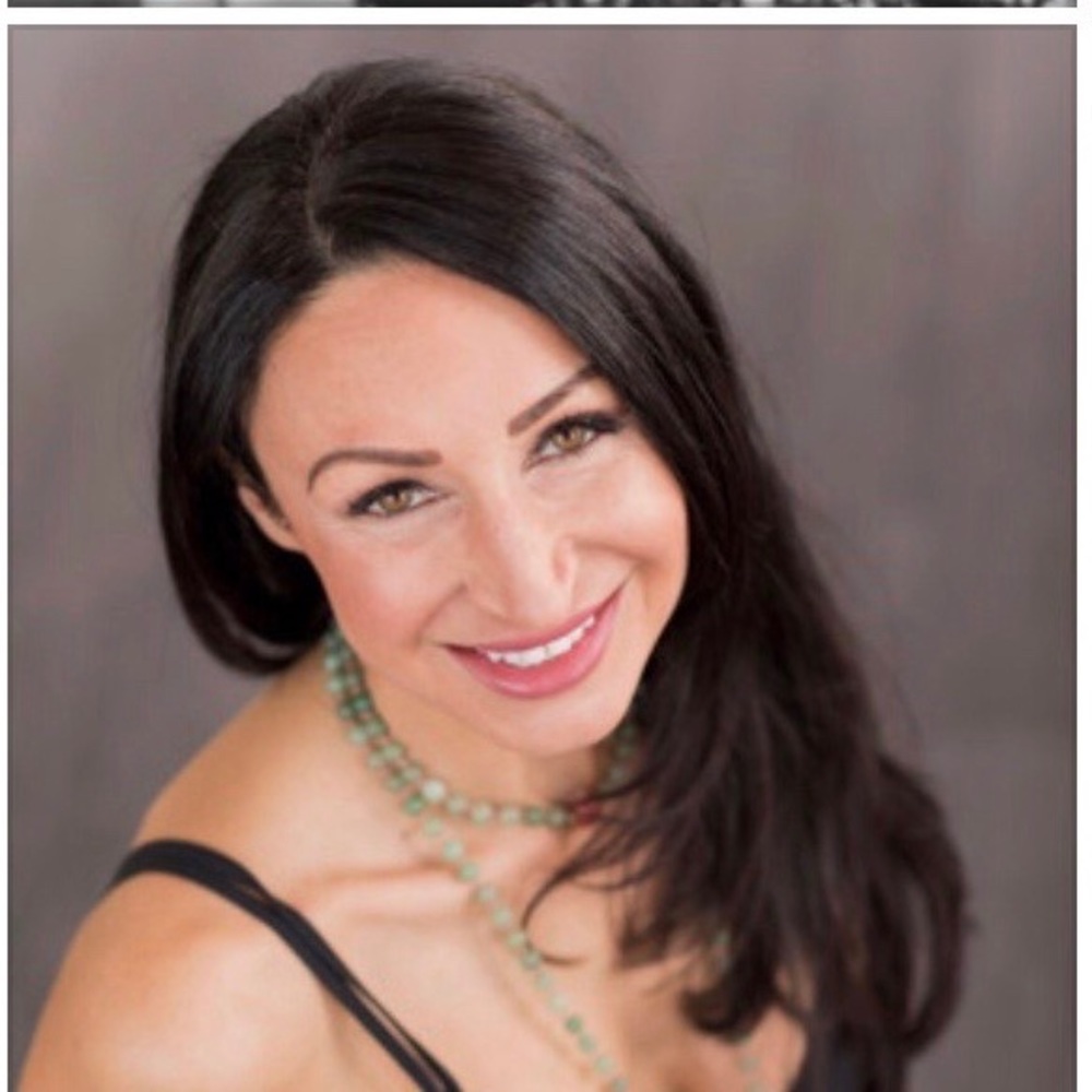 Meet your Posher, Dana